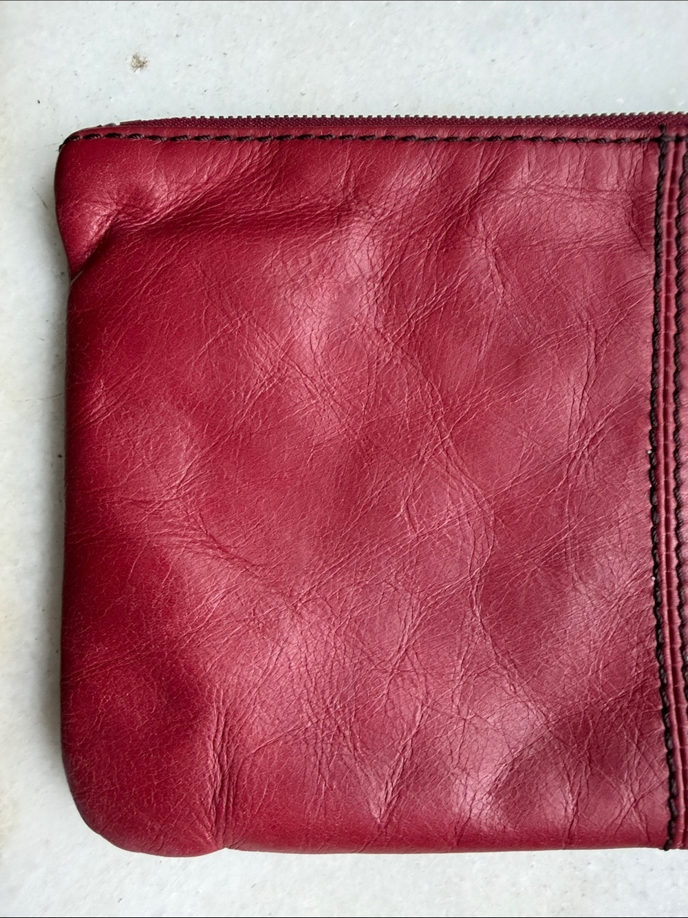 HOBO Sable Wristlet - Picture 10 of 12
